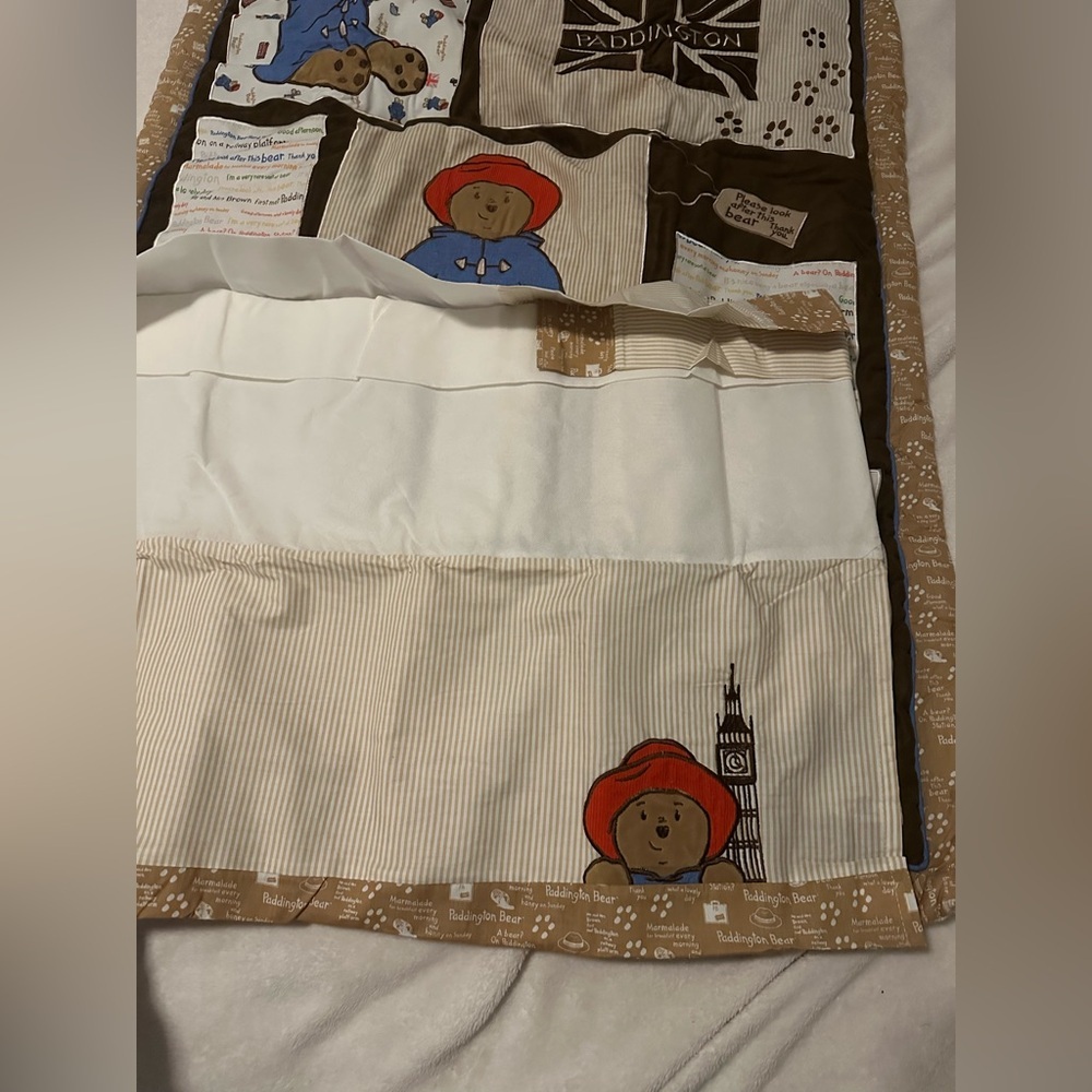 Paddington Bear Reversible Baby Quilt Comforter, Sheet & Bedskirt Bed Crib Set - Picture 4 of 9